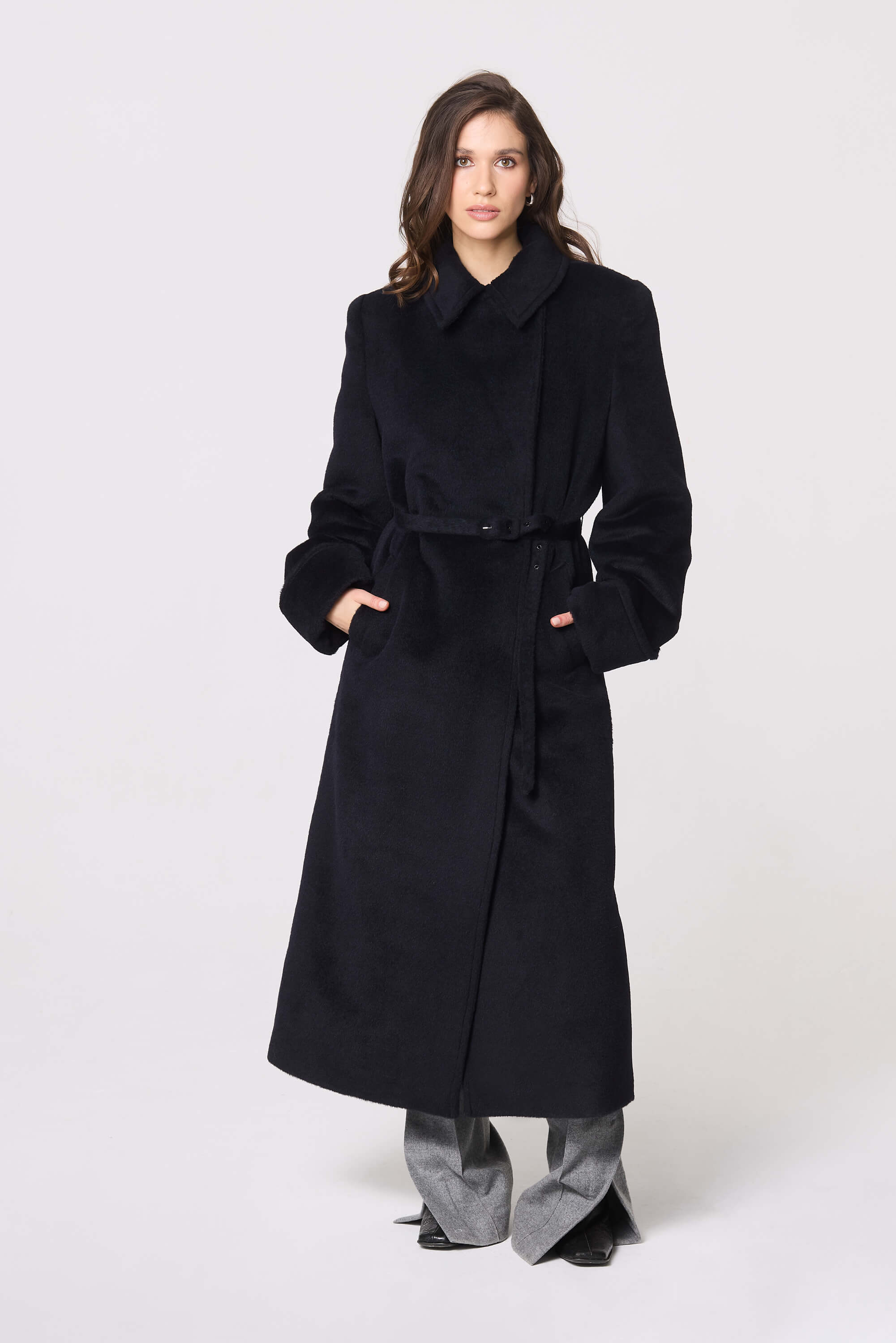 ALPACA COAT CUFFED ABYSS – MADE TO ORDER