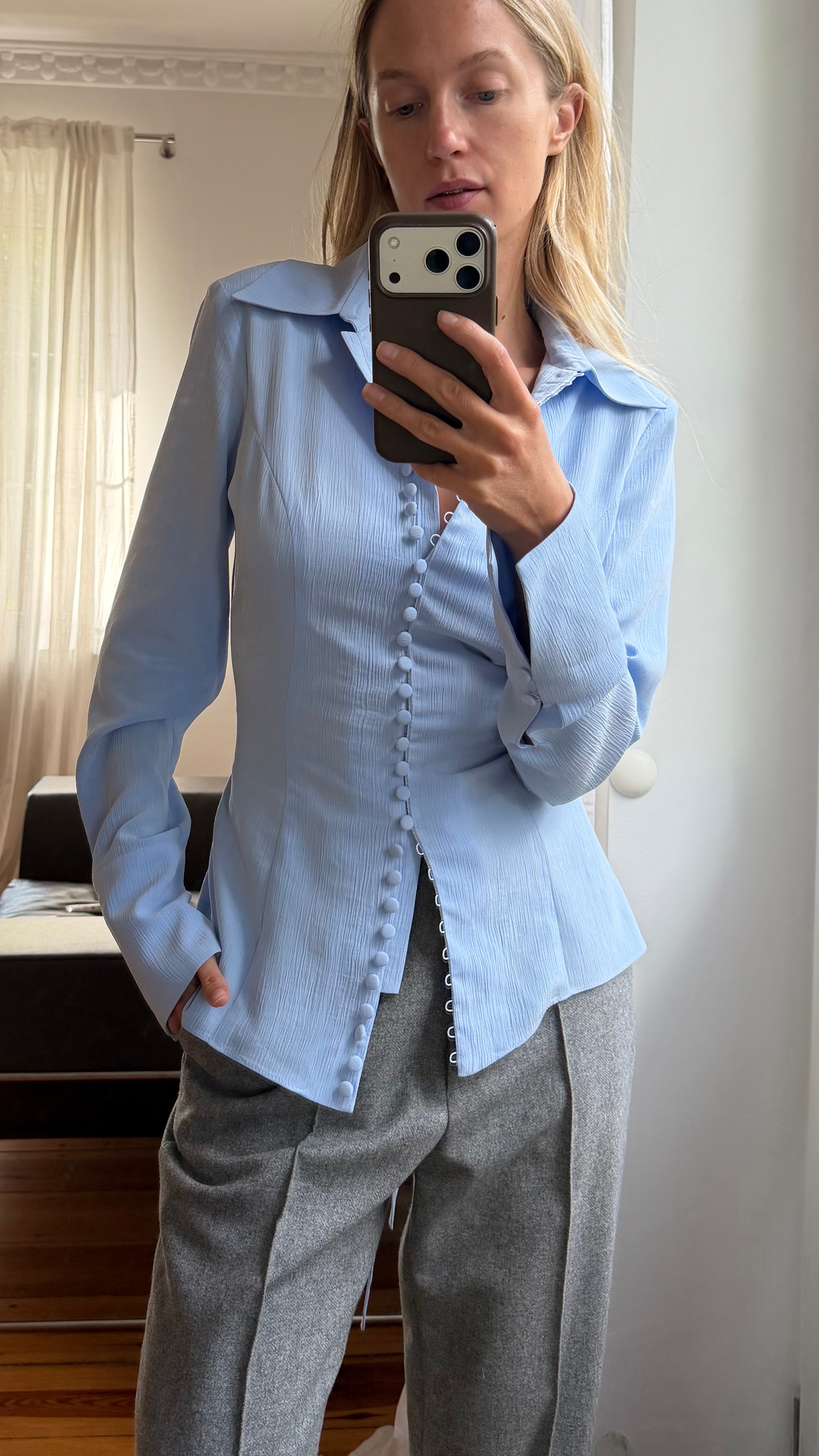 BOUTONNÉE SHIRT Baby Blue pre-order
