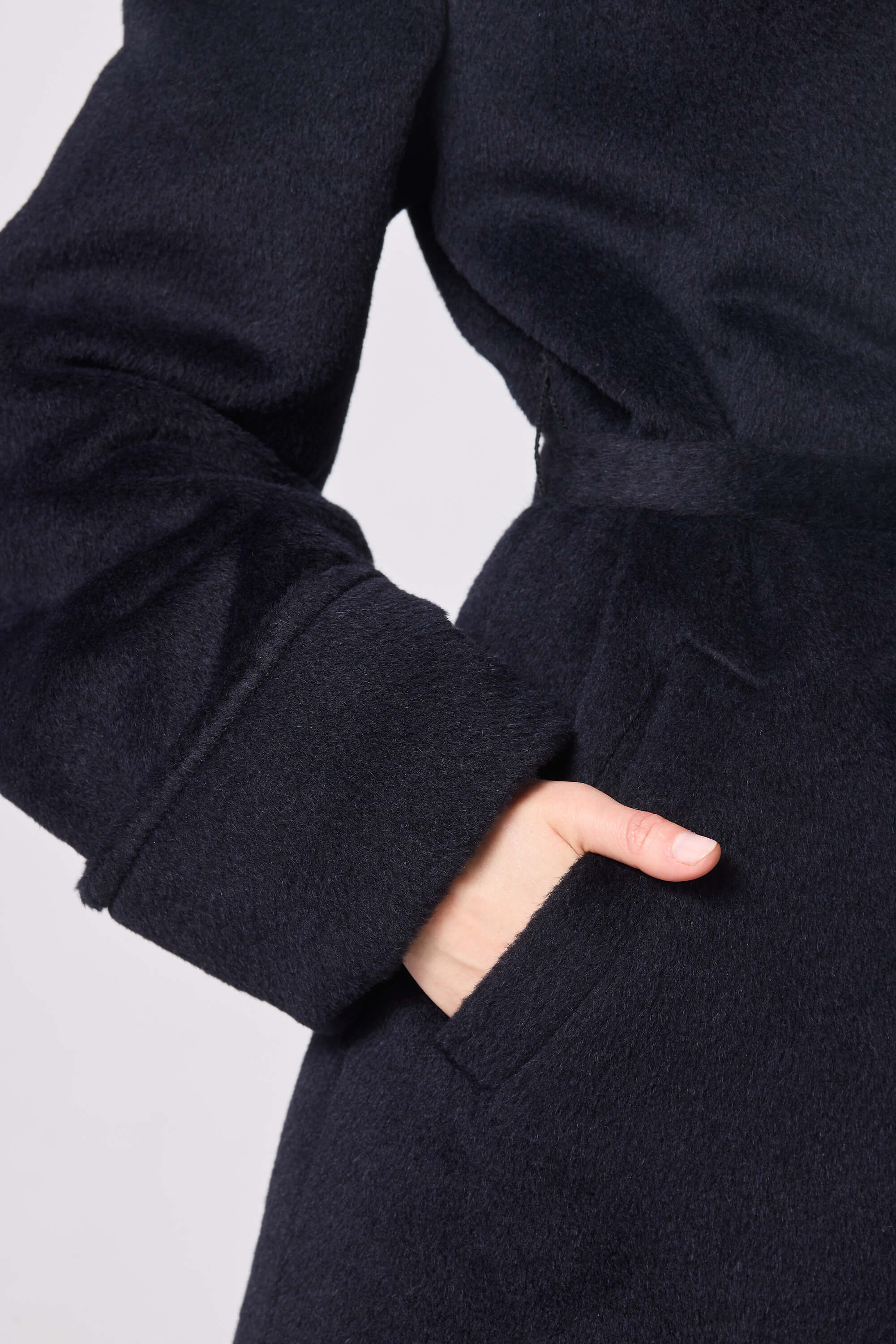 ALPACA COAT CUFFED ABYSS – MADE TO ORDER