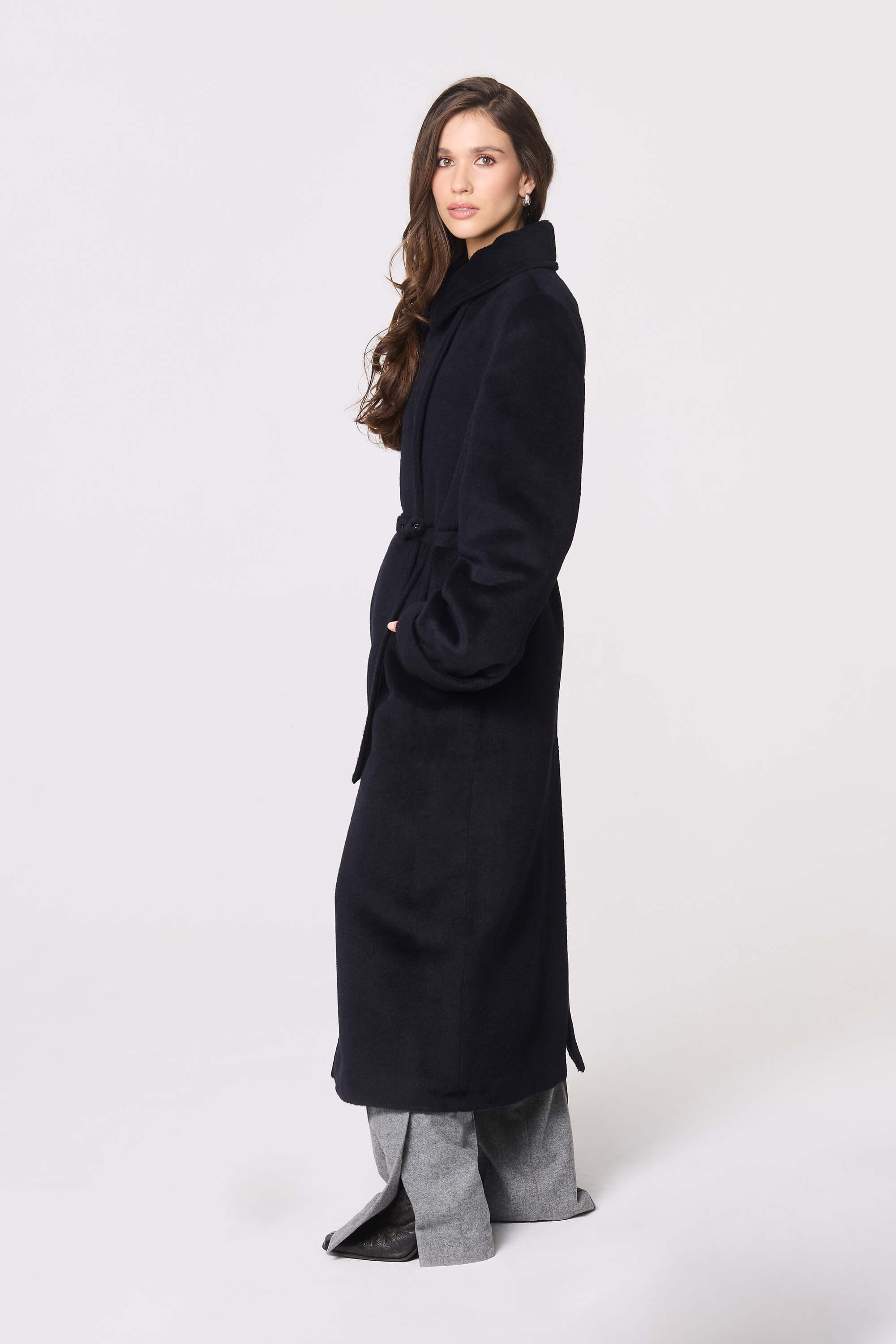 ALPACA COAT CUFFED ABYSS – MADE TO ORDER
