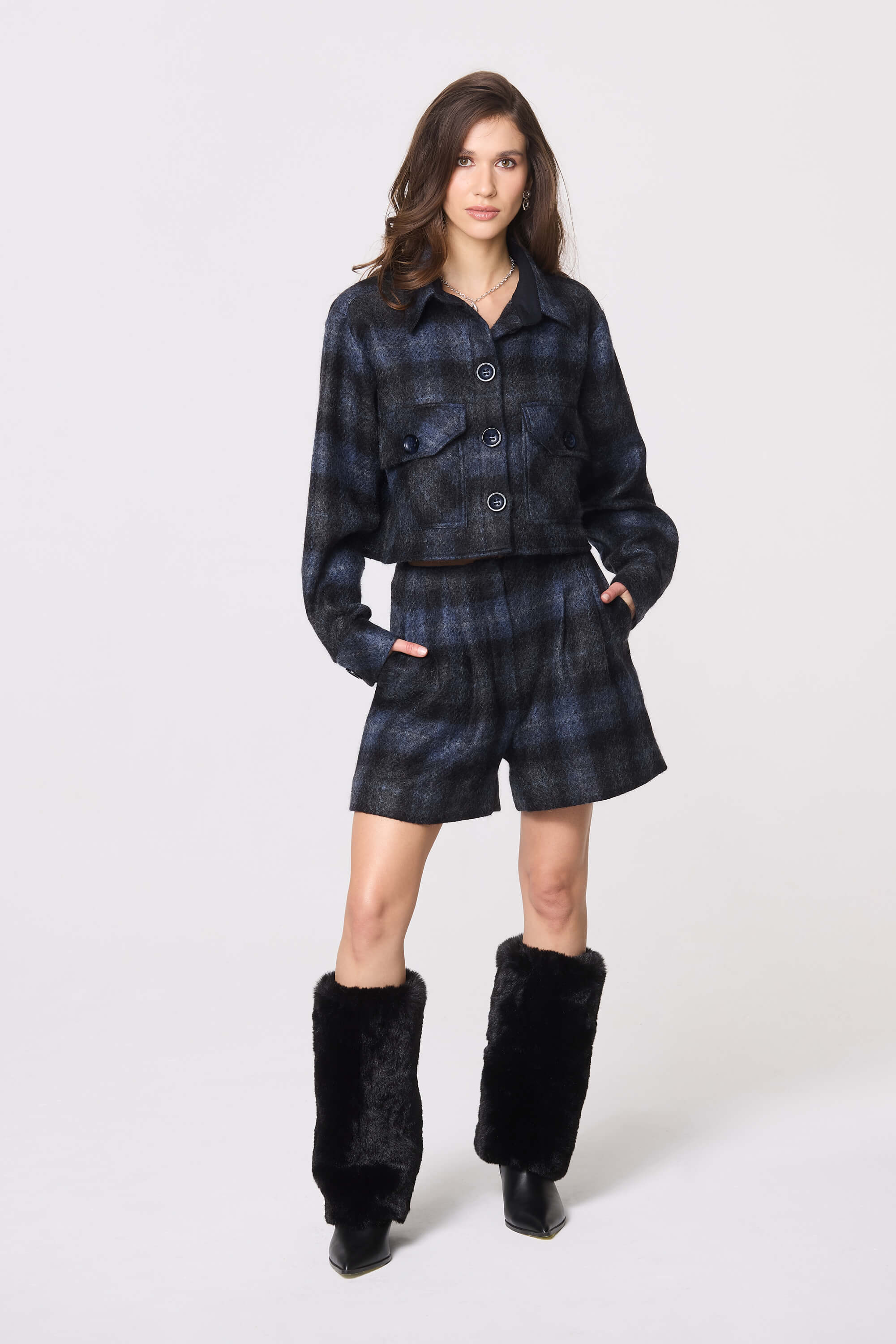 PLISSÉ SHORTS OBSIDIAN